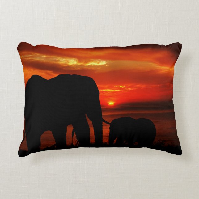 Cojín Decorativo Elefantes al atardecer (Anverso)