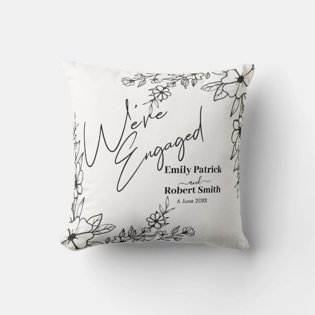 Cojín Decorativo Elegant Typography we're engaged (Anverso)