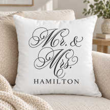 Elegante Boda de Letra Mr y Mrs en Blanco