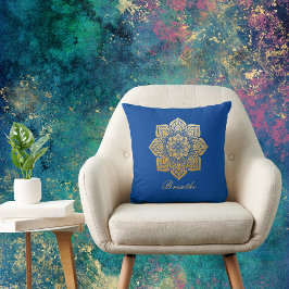 Cojín Decorativo Elegante Breathe Deep Royal Blue and Gold Mandala