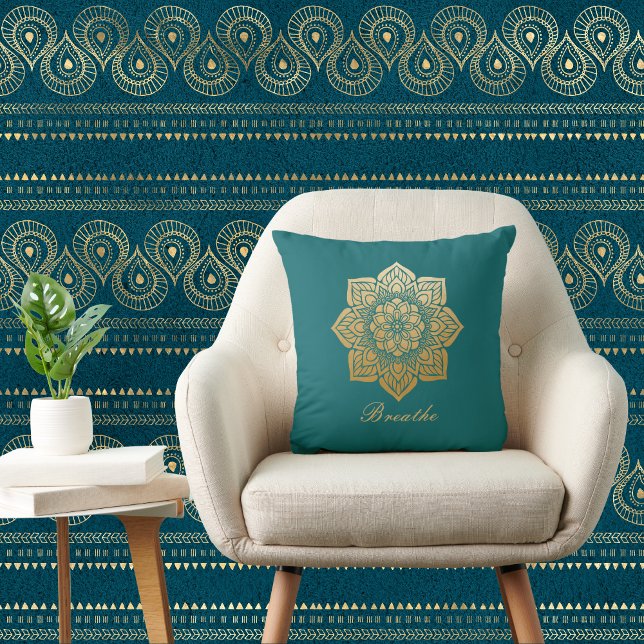 Cojín Decorativo Elegante Breathe Green y Gold Mandala (Subido por el creador)