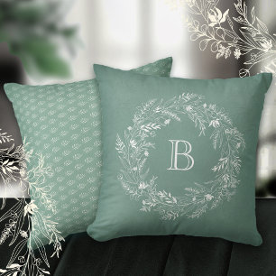 Cojín Decorativo Elegante corona de follaje botánico letra B