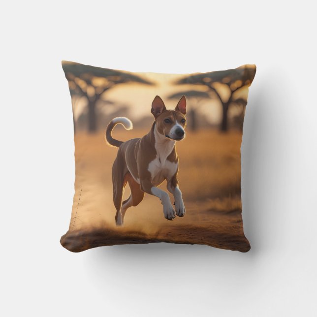 Cojín decorativo elegante de Basenji (Anverso)