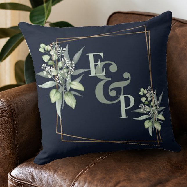 Cojín Decorativo Elegante Eucalyptus Gold Frame Iniciales Monograma (Subido por el creador)