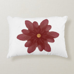 Cojín Decorativo Elegante Flor de Terciopelo Rojo sobre Negro   Flo