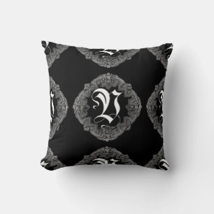 Cojín Decorativo Elegante Gótico Inicial V