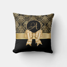 Elegante Monograma De Damasco De Oro En Negro