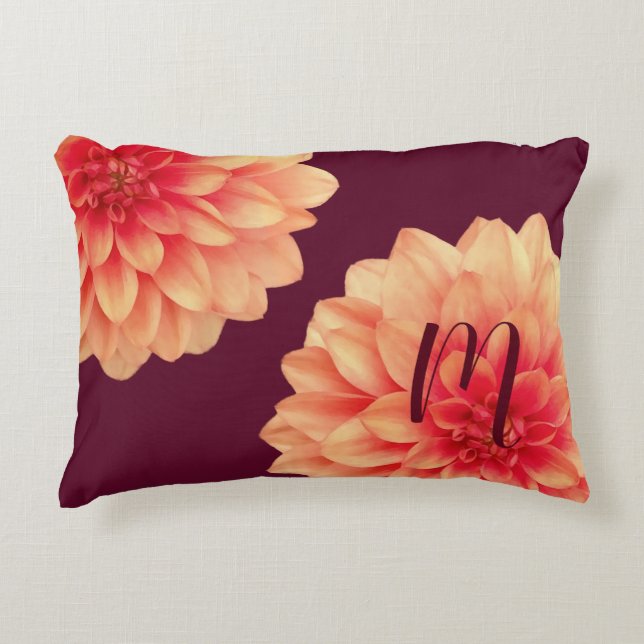 Cojín Decorativo Elegante Naranja Dahlias Flores Monograma de Borgo (Anverso)