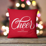 Cojín Decorativo Elegante Navidades de estilo moderno con guión roj<br><div class="desc">Esta elegante y moderna almohada de tiro de vacaciones presenta un moderno saludo de caligrafía que dice "Cheer" y tipografía moderna sobre un fondo rojo festivo. Ambos lados de la almohada son idénticos. Todos los colores de este diseño son personalizable, solo tienes que hacer clic en "editar usando herramienta de...</div>
