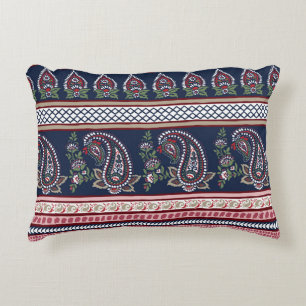 Cojín Decorativo Elegante Paisley de la Marina: Diseño de Fronteras