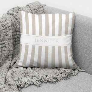 Cojín Decorativo Elegante Patrón de Rayas Beige Taupe Nombre