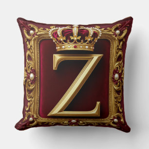 Cojín Decorativo Emblema de corona con letra dorada elegante en mar