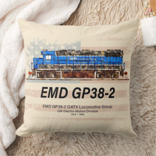 Cojín Decorativo EMD GP38-2 Locomotora diesel y bandera estadounide
