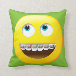 Cojín Decorativo Emoji con Braces Pillow