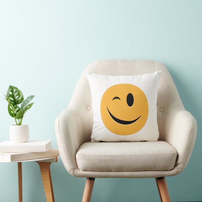 Cojín Decorativo Emoji divertida Wink Sonrisa risas Cara Amarilla (Silla)