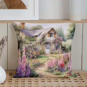Cojín Decorativo Encanto de jardín de cottage de acuarela en primav