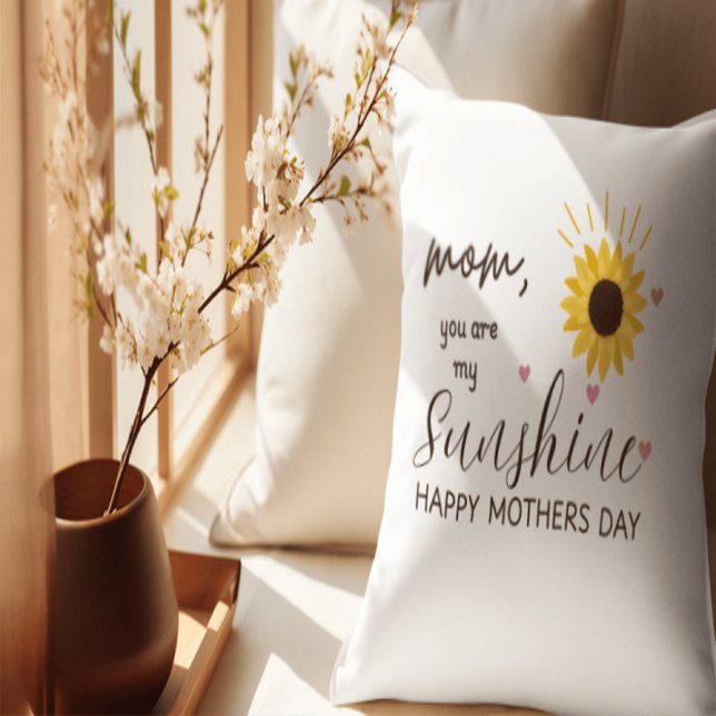 Cojín Decorativo Eres Mi Madre Sunshine Pillow - Madre Girasol (Every cuddle with this pillow says ‘I love you, Mom’ – in the coziest way.)