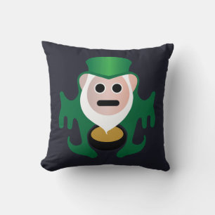 Cojín Decorativo Erin-Van el Leprechaun de Clupkitz y una cama del