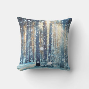 Cojín Decorativo Escena De Invierno De Snowy Forest Frosty