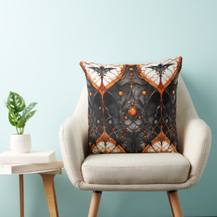 COJÍN DECORATIVO ESCENA GÓTICA DE HALLOWEEN NEGRA Y NARANJA ESPELUZ
