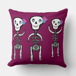 Cojín Decorativo Esqueletos felices con Tote de flores