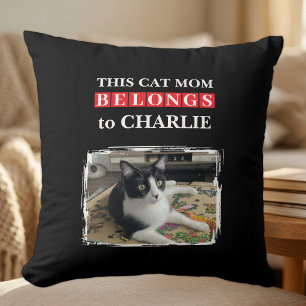 Cojín Decorativo Esta mamá de gato pertenece al nombre foto negro r