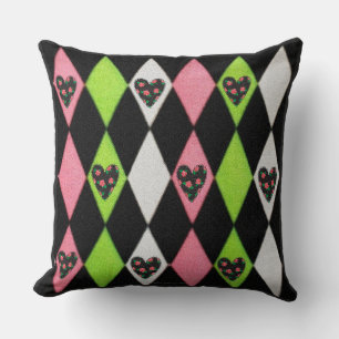 Cojín Decorativo Estampado de Arlequín Colorido con Corazones de Ro