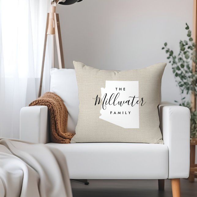 Cojín decorativo Estatal Monograma de la Familia A (Subido por el creador)