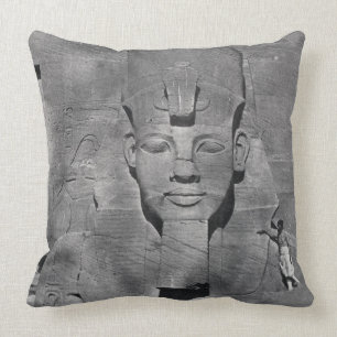 Cojín Decorativo Estatua colosal de Ramesses II en Abu Simbel, 1850