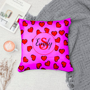 Cojín Decorativo estilo patrón de corazón rojo en monograma morado