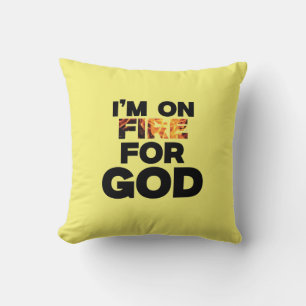 COJÍN DECORATIVO ESTOY EN FUEGO POR DIOS.