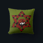 Cojín Decorativo Estrella judía de David<br><div class="desc">Estrella roja de David con puntos negros de polka y una linda mariquita.</div>