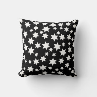 Cojín Decorativo Estrellas Blancas Aleatorias sobre Negro