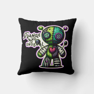 Cojín Decorativo Extraño y Inusual Oso Vudú Corazón Verde Púrpura