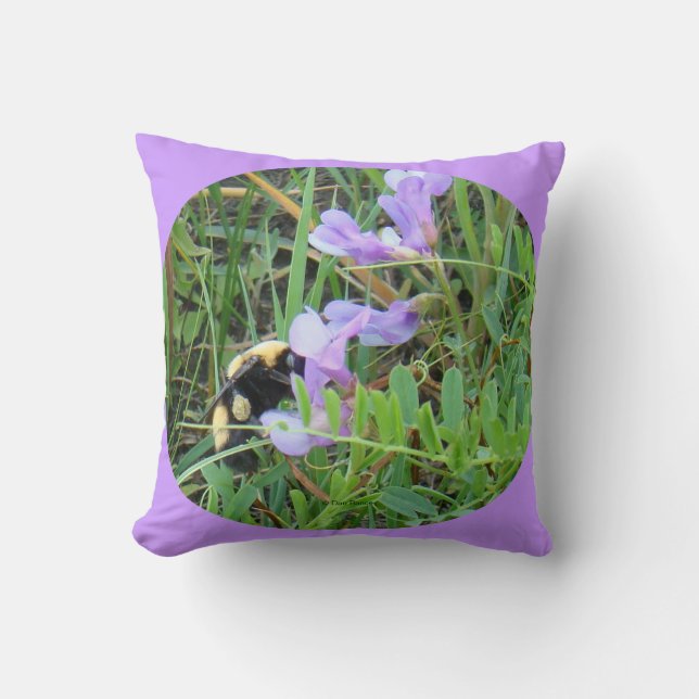 Cojín Decorativo F32w Bee on Purple Wildflowers (Anverso)