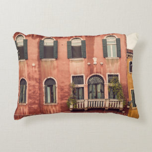 Cojín Decorativo Facade of a typical old house in Venice,  Italy,  