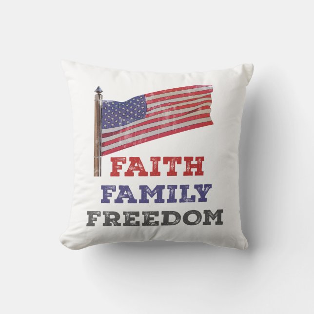 Cojín Decorativo Faith Family Freedom (Anverso)