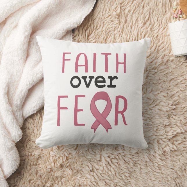 Cojín Decorativo Faith Over Fear Breast Cancer Awareness (Manta)