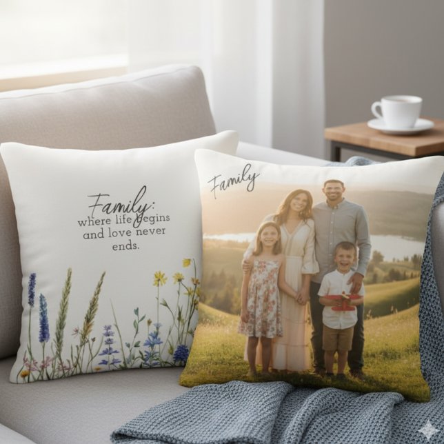 Cojín Decorativo Family Quote Wildflower Botanical Photo Keepsake (Floral family photo and quote pillow)