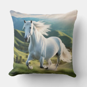 Cojín Decorativo Fantasía Caballo Blanco Corriendo En El Valle.