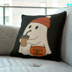 Cojín Decorativo Fantasma adorable y lindo con gorro rojo de Hallow