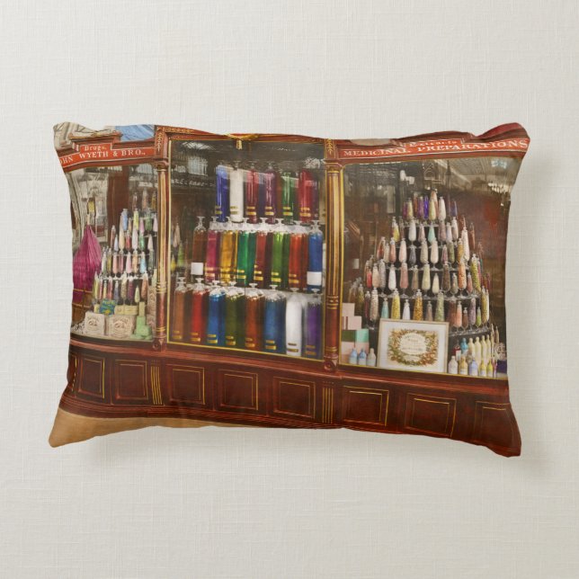 Cojín Decorativo Farmacia - Elegancia farmacéutica 1876 (Reverso)