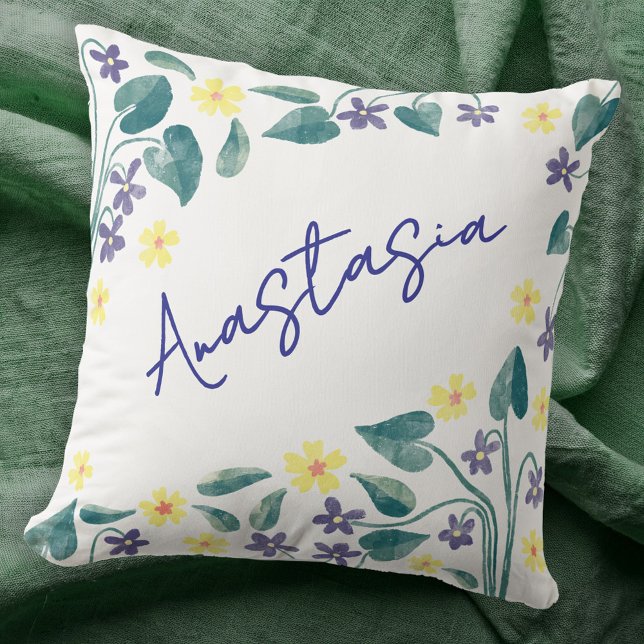 Cojín Decorativo February Birth Month Violet Primrose Personalized (February birth month flower personalized script name watercolor violet primrose art throw pillow)