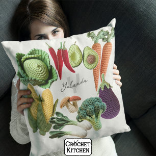 Cojín Decorativo Feliz Crochet Vegetable Mushroom Collage Monograma
