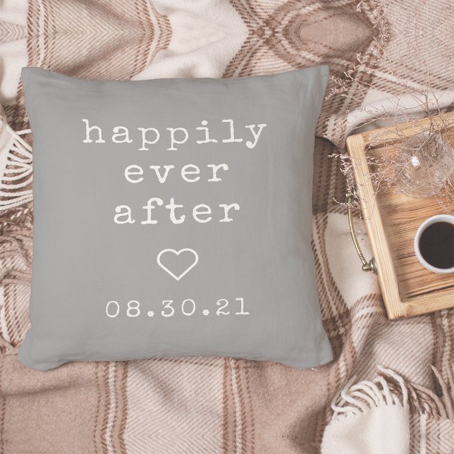 Cojín Decorativo Feliz | Fecha de boda personalizada (Subido por el creador)