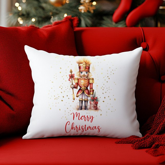 Cojín Decorativo Feliz Navidad Red Gold Nucracker (Merry Christmas Red Gold Nutcracker Throw Pillow)