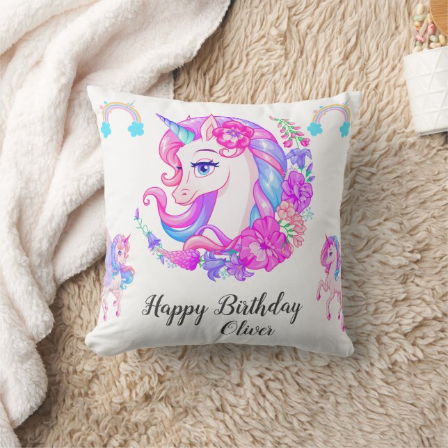 Cojín Decorativo Fiesta de cumpleaños de Unicornio editable (Manta)