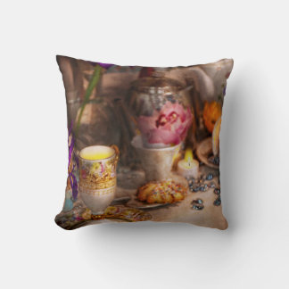 Cojín Decorativo Fiesta del Té - La magia de una fiesta de té