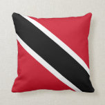 COJÍN DECORATIVO FILA DE BANDERA DE TRINIDAD Y TOBAGO<br><div class="desc">FILA DE BANDERA DE TRINIDAD Y TOBAGO</div>