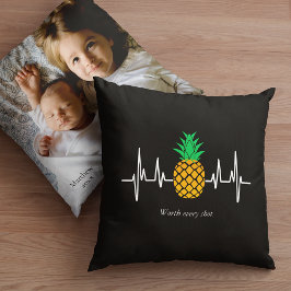 Cojín Decorativo FIV Baby Pineapple Worth Every Shot Photo